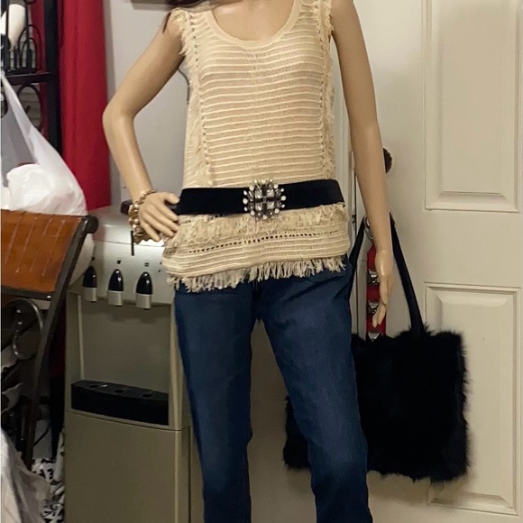 Rare find Chanel Black
Velvet Wide Pastae Belt Large 95/38 - Picture 3 of 13